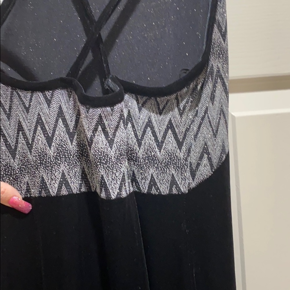 Dress - Picture 4 of 5